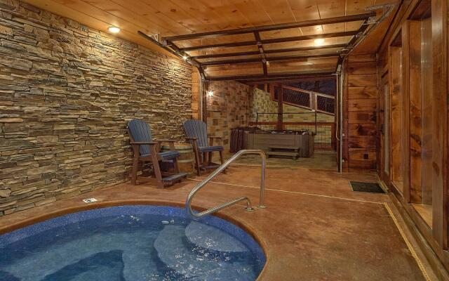Barrel Top Lodge in Gatlinburg