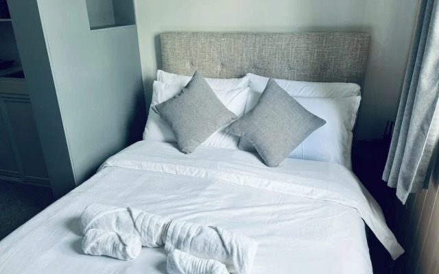 Smart Stay 2600 - Studio Apartments