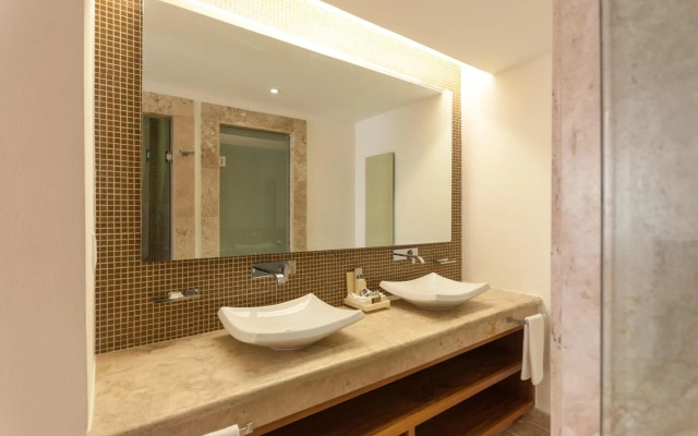 Senses Quinta Avenida By Artisan Adults Only