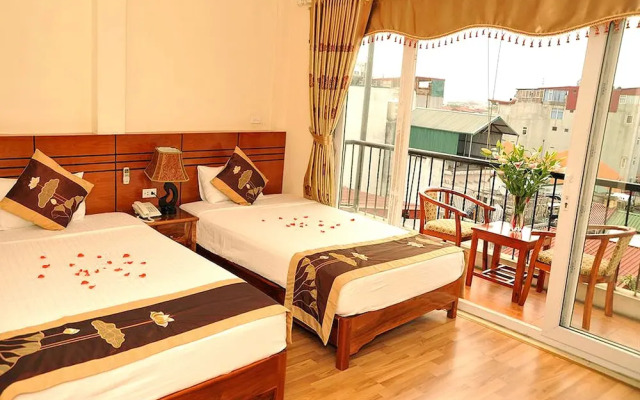 Sunflower Hotel & Travel
