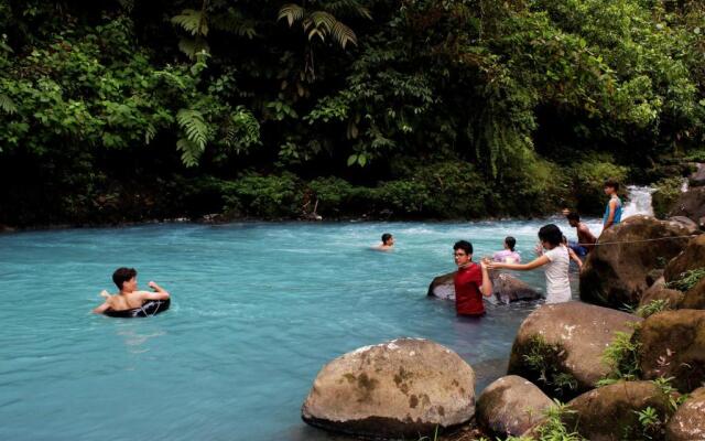 Rio Celeste Nature View