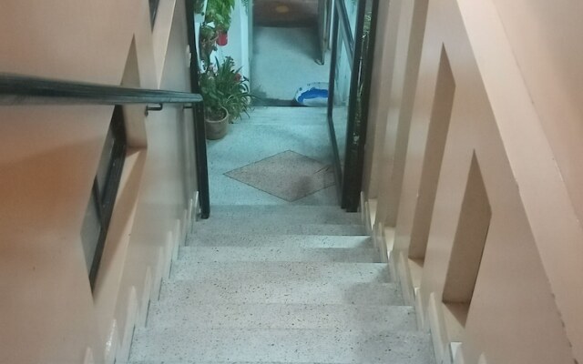 Water Palace Hostal