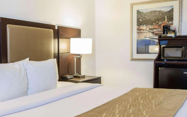Comfort Inn Oceanside Deerfield Beach
