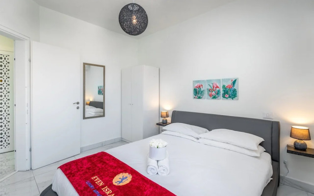 Even Israel Apartments