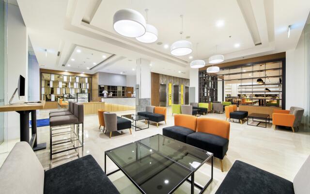 Holiday Inn Express Jakarta Matraman by IHG