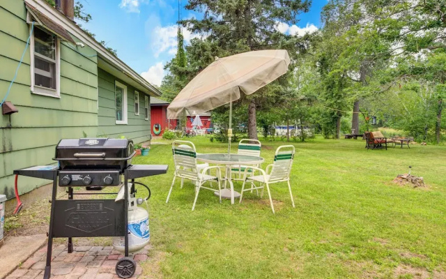 Family-friendly Home w/ Fire Pit in Pine River