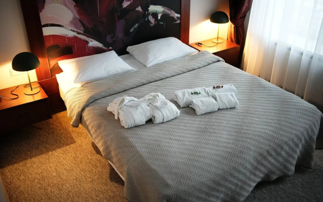Navalis Hotel