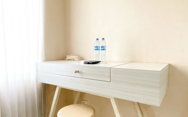 Cozy Stay Studio Tamansari Mahogany Karawang Apartment