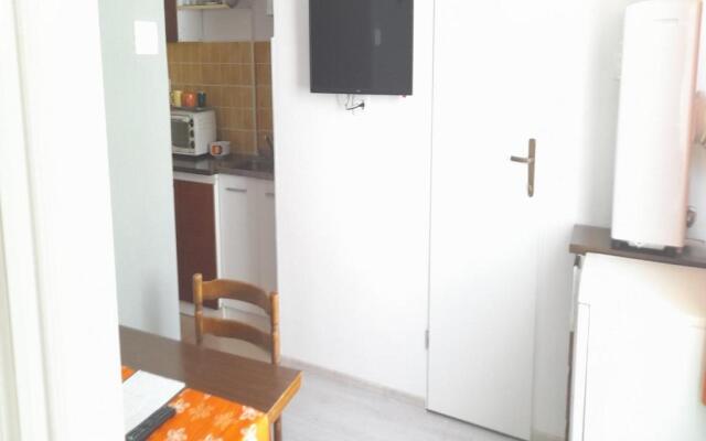 Apartment Central Location