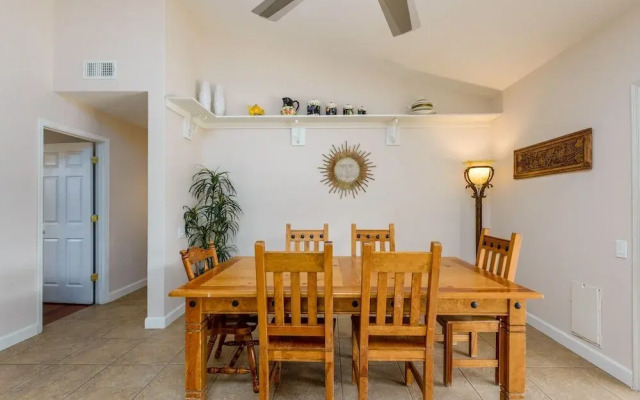 Casa Willow 4 Bedroom Home by RedAwning