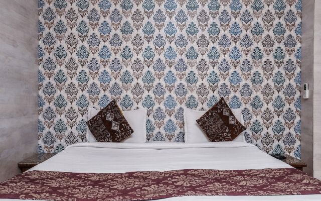 OYO 7304 Stay Jangpura