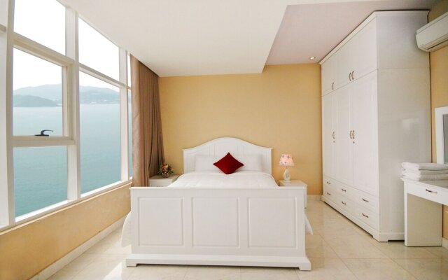 Handy Holiday Nha Trang Beach Apartment