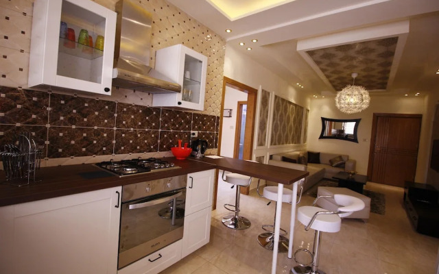 Aqarco Shmaisani Apartment