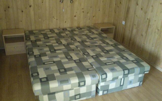 Privat 107