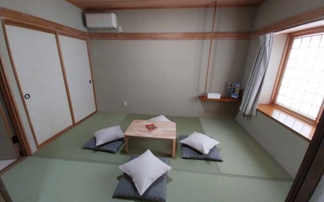 Miyuki Townhouse