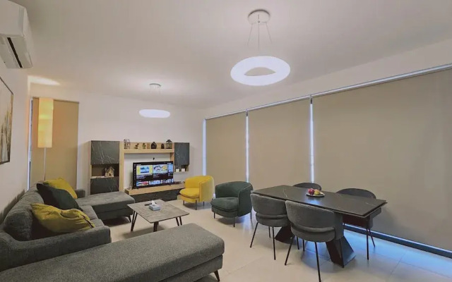 132 LCA - Stay Diamond Apartment