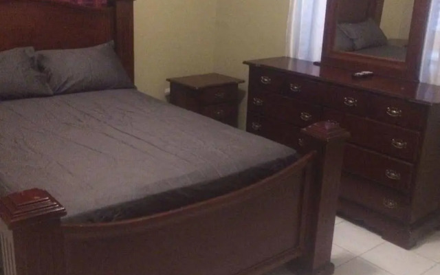 Ocho Rios Boardwalk Apartment