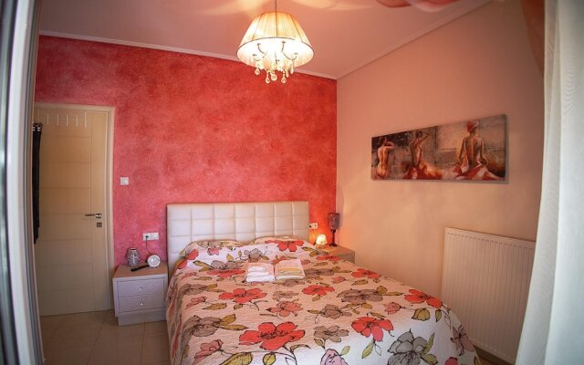 Venia House Marathos
