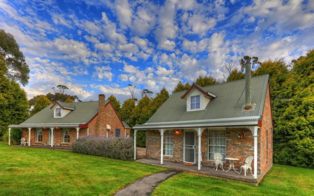 Rosebank Cottage Collection