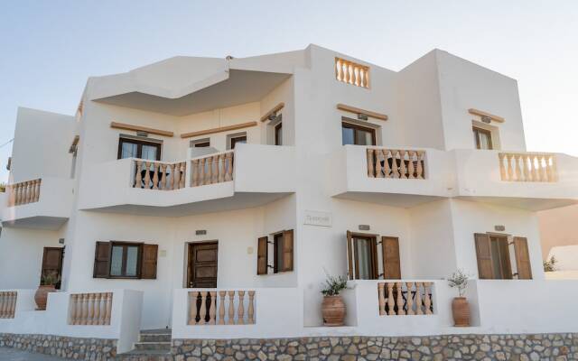 Theoxenia Suites