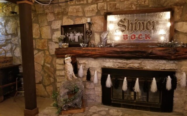 The Lodge at Cypress Falls