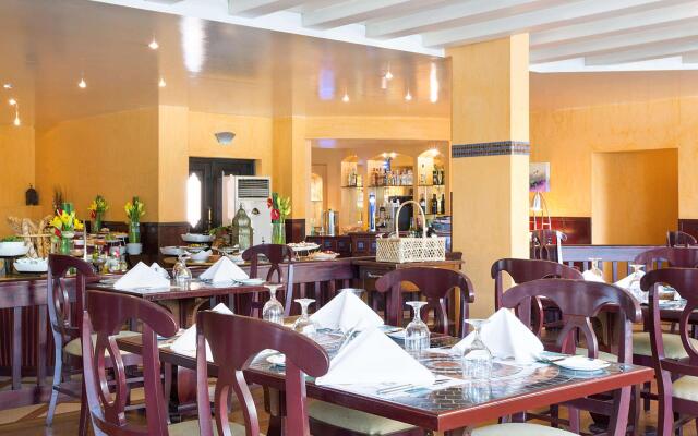 Novotel Bahrain Al Dana Resort