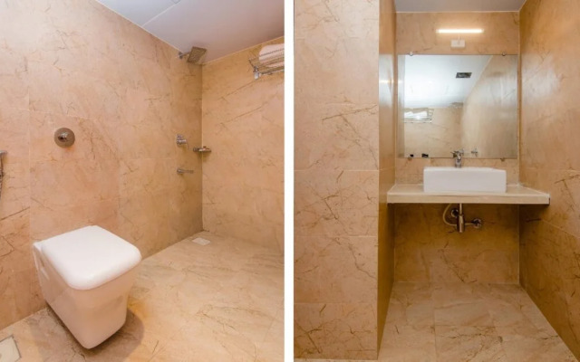 Hotel Aromas by OYO Rooms