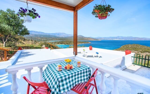 Stunning Apartment in Agios Nikolaos Near Beach