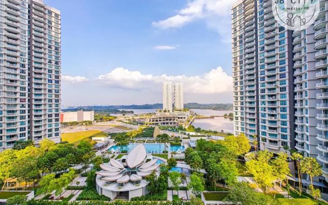 Teega Suite 3BD Seaview Puteri Harbour