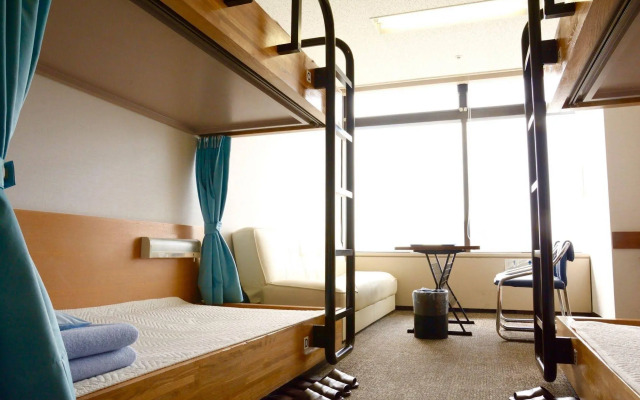 Tokyo Central Youth Hostel