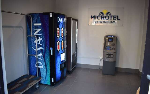 Microtel Inn & Suites by Wyndham Stockbridge/Atlanta I-75