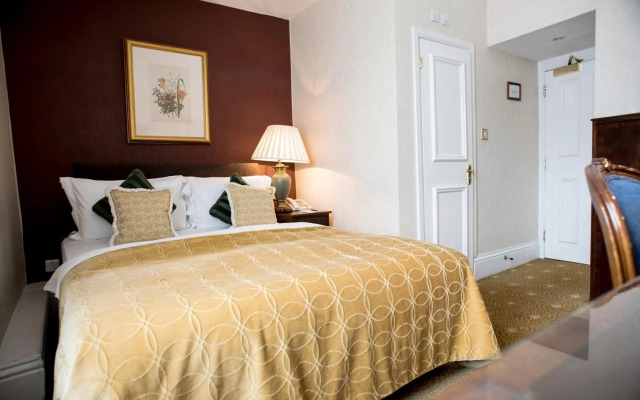 Colonnade Hotel London