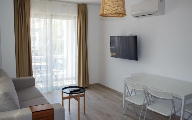 Aloha Suites Mediterranean