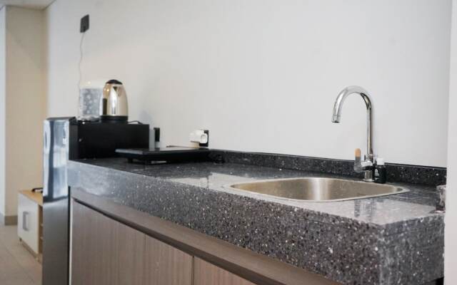 Studio Apartment With Sofa At Carstensz Residence