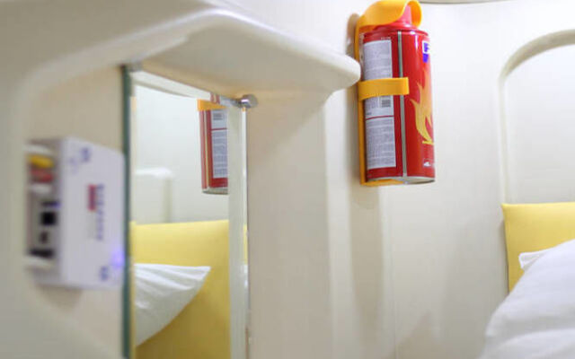 Shangjian Capsule Apartment Hangzhou East Railway Station