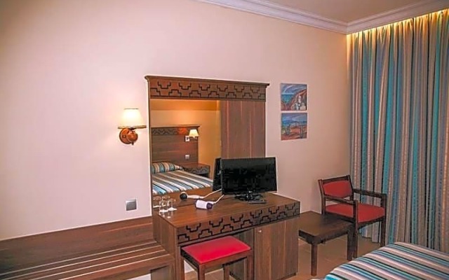 Anais Bay Apartment