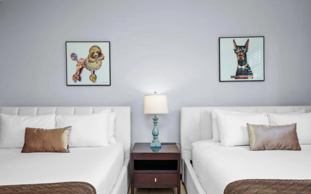 Tradewinds Apartment Hotel