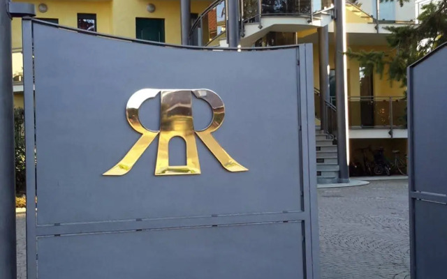 Rosta Residence Ranverso