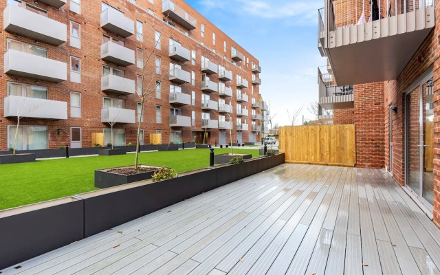 Seven Living Residences Slough - Luxury Apartments