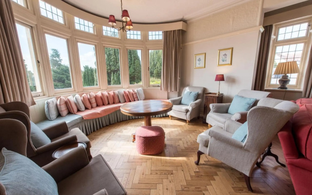 Northfield Hotel
