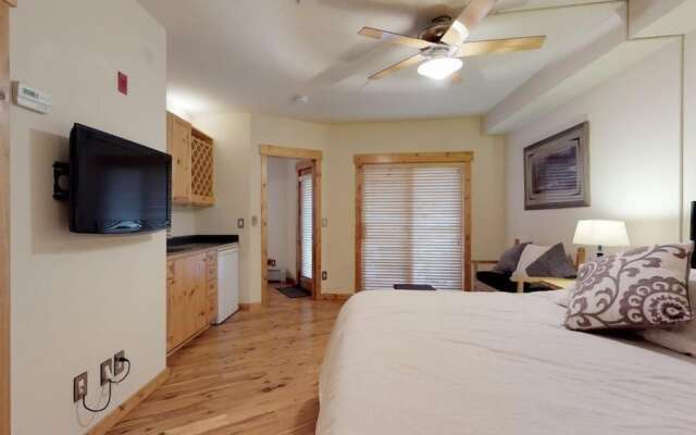 Tenderfoot Lodge 2 Bedroom in Keystone