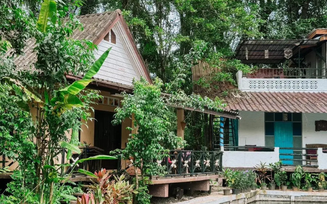 Baan Suan Thip Homestay