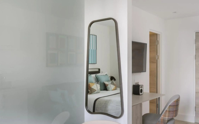 Q Square by Supercity Aparthotels