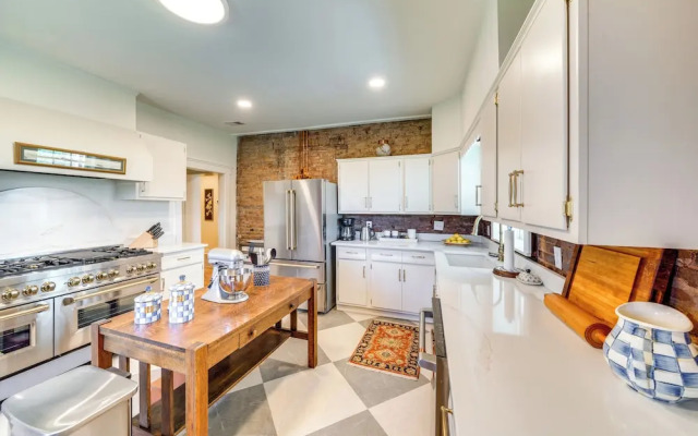 Historic & Spacious Family Home in Nicholasville!