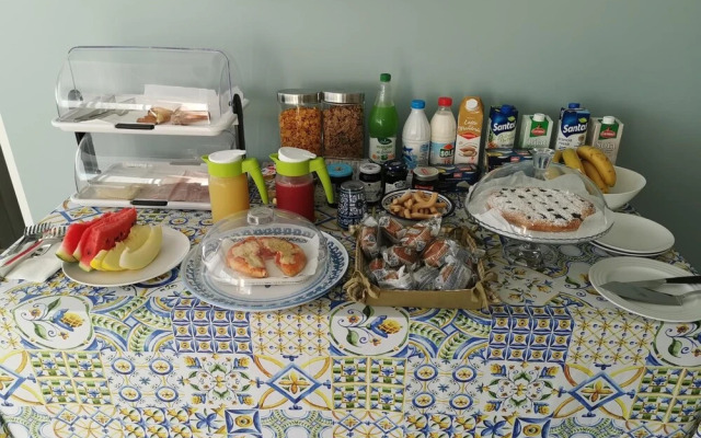 Cesare'S Guests Acitrezza