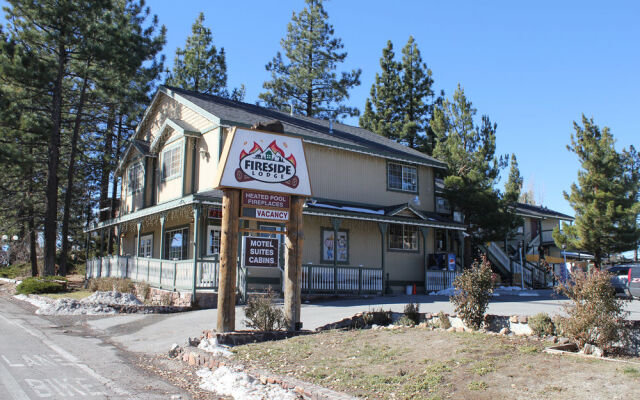Rodeway Inn & Suites Fireside Lodge