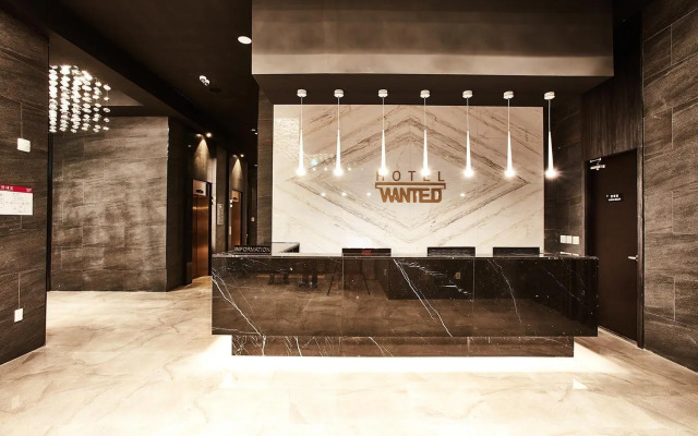 Hotel Wanted