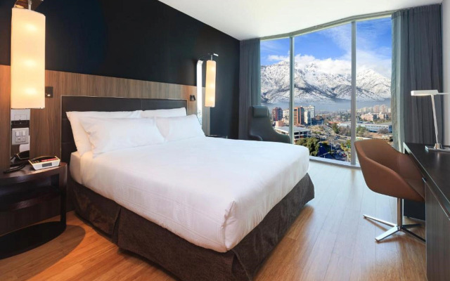 ICON Hotel