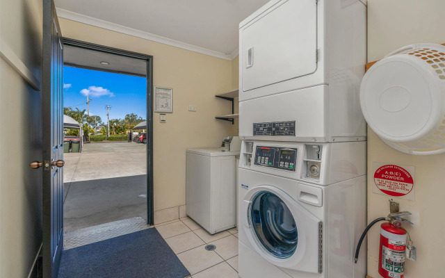 Caboolture Central Motor Inn, SureStay Collection by BW