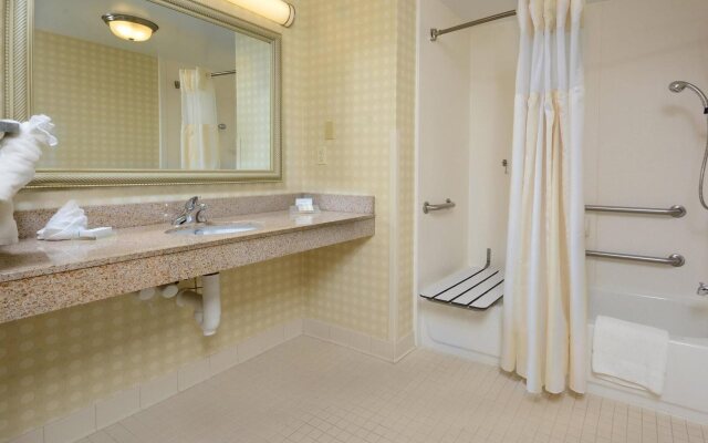 Hilton Garden Inn Raleigh Capital Blvd I-540